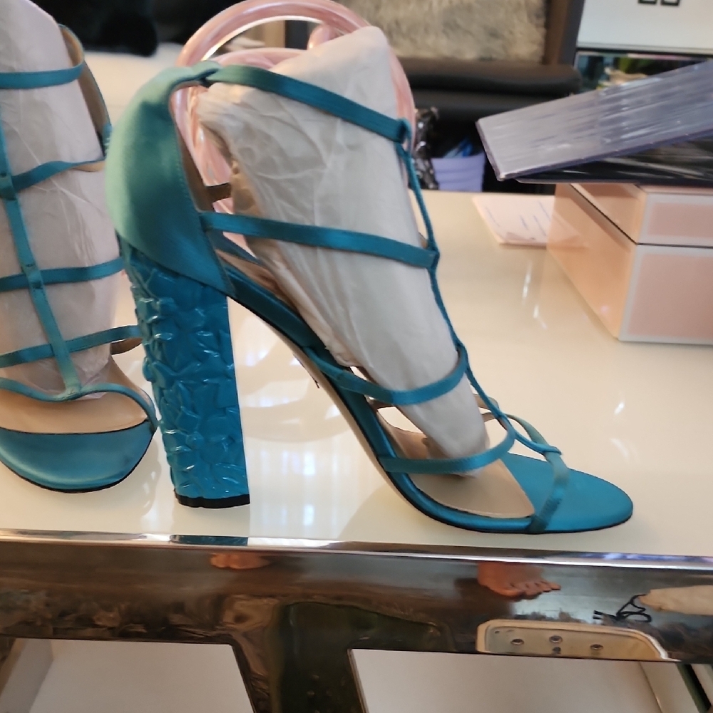 Paul Andrew Blue Chunky Heel Sandals - Picture 3 of 13